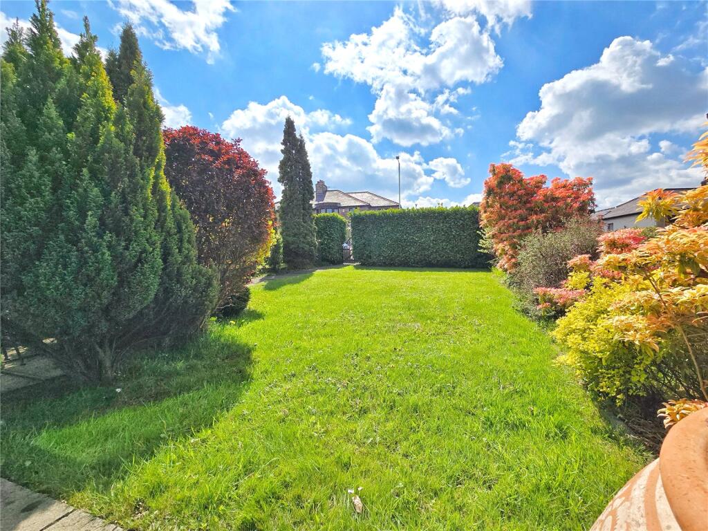 South-Facing Gardens