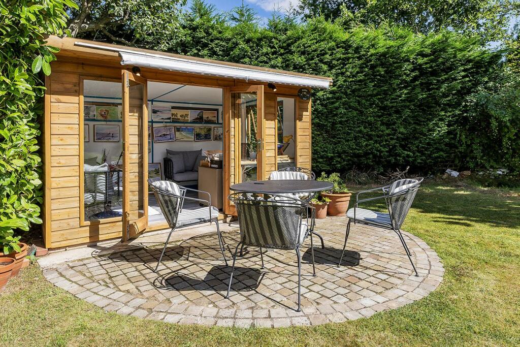 Summer house