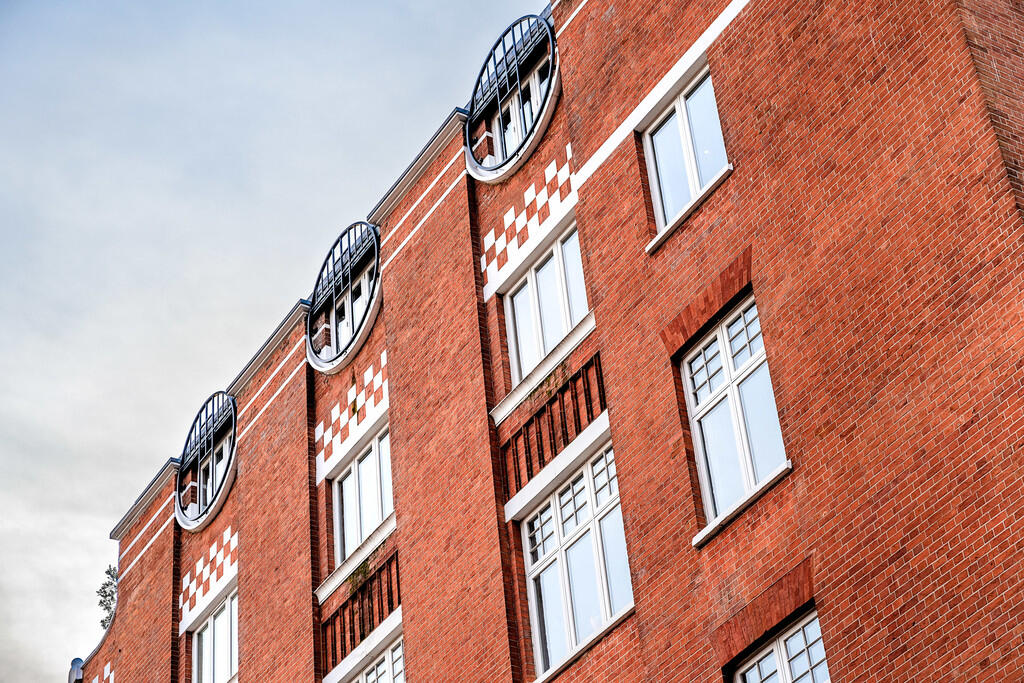 Tavistock_Street_...