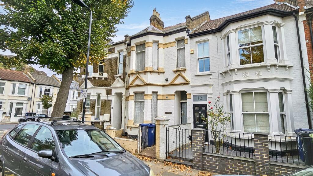 10 Brouncker Road, Acton, London W3 8AQ