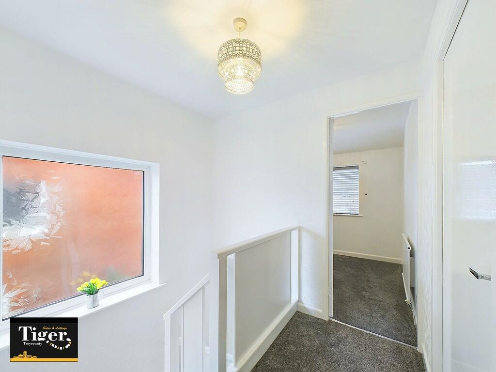 CAM02176G0-PR0406...