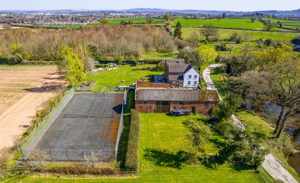 DJI_0870-Edit.jpg