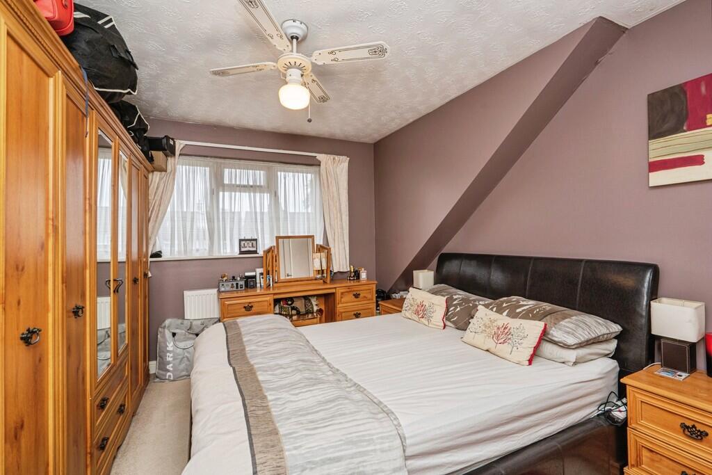 gu228eh-fa-dsc050...