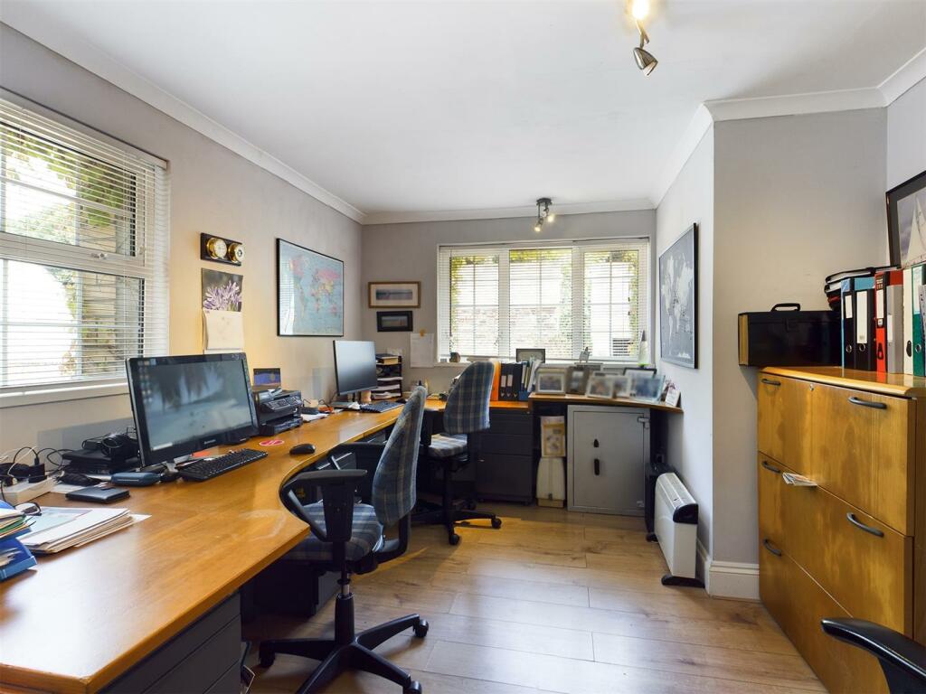Office.