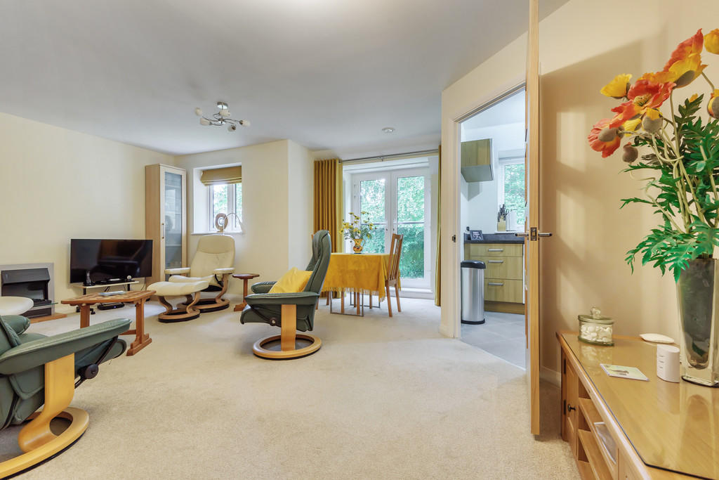 Open Plan Living/...