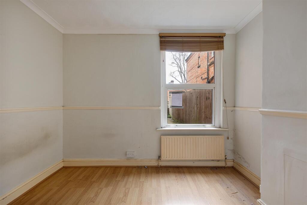 Badlis Road E17