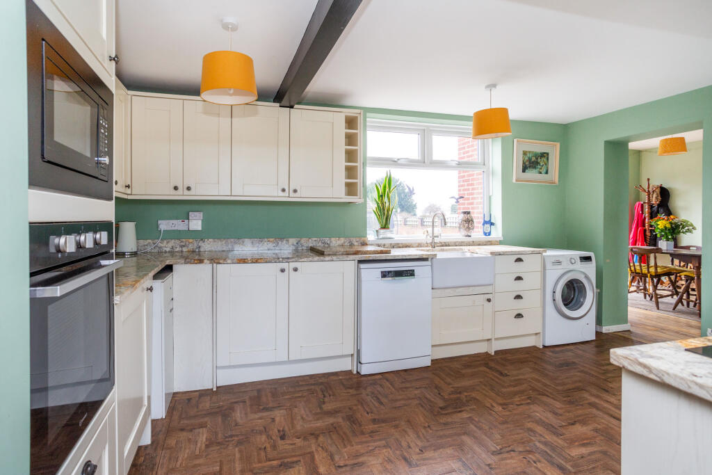 kitchen/diner c