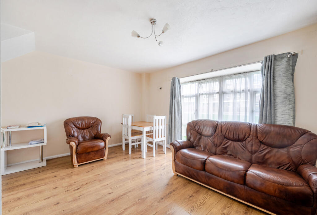 1375561-8-69172f4...