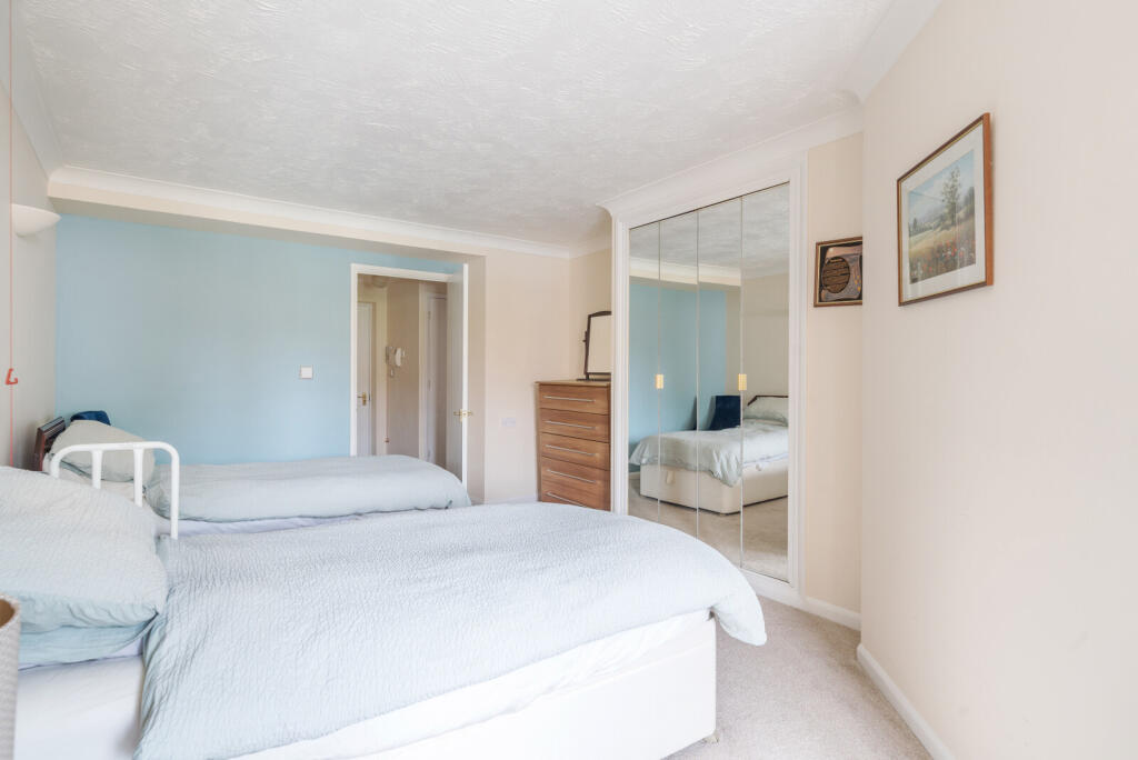 1327285-3-687933b...