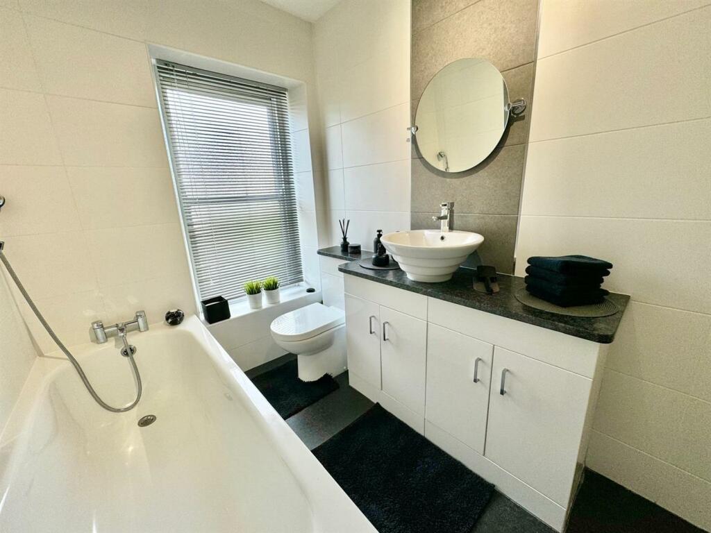 PHOTO-2024-11-17-17-19-51 (26).jpg