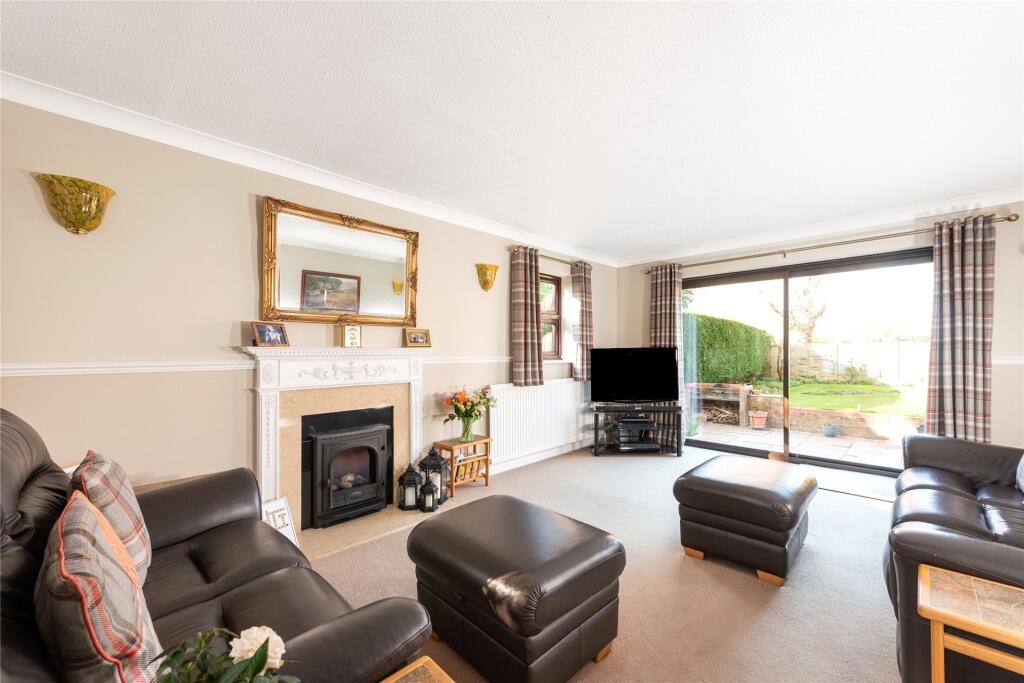 Sitting Room Rear
