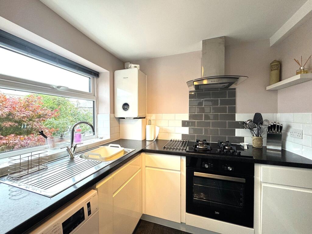 Kitchen (1)