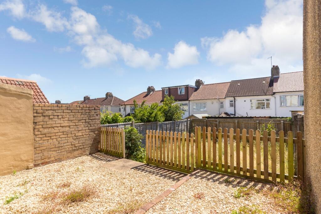 A charming garden space with a well-maintained ...