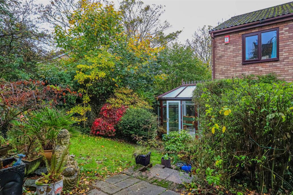 Griffin Close -23.jpg
