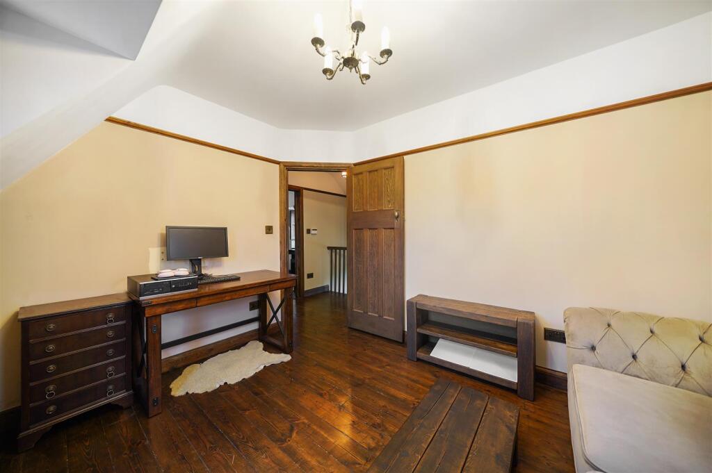 35 Medway Gardens - VDI5eOjGAj0Lue8EnRQS.jpg