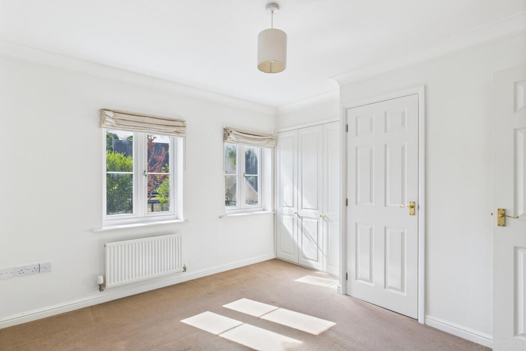 CAM05449G0-PR0019-STILL001