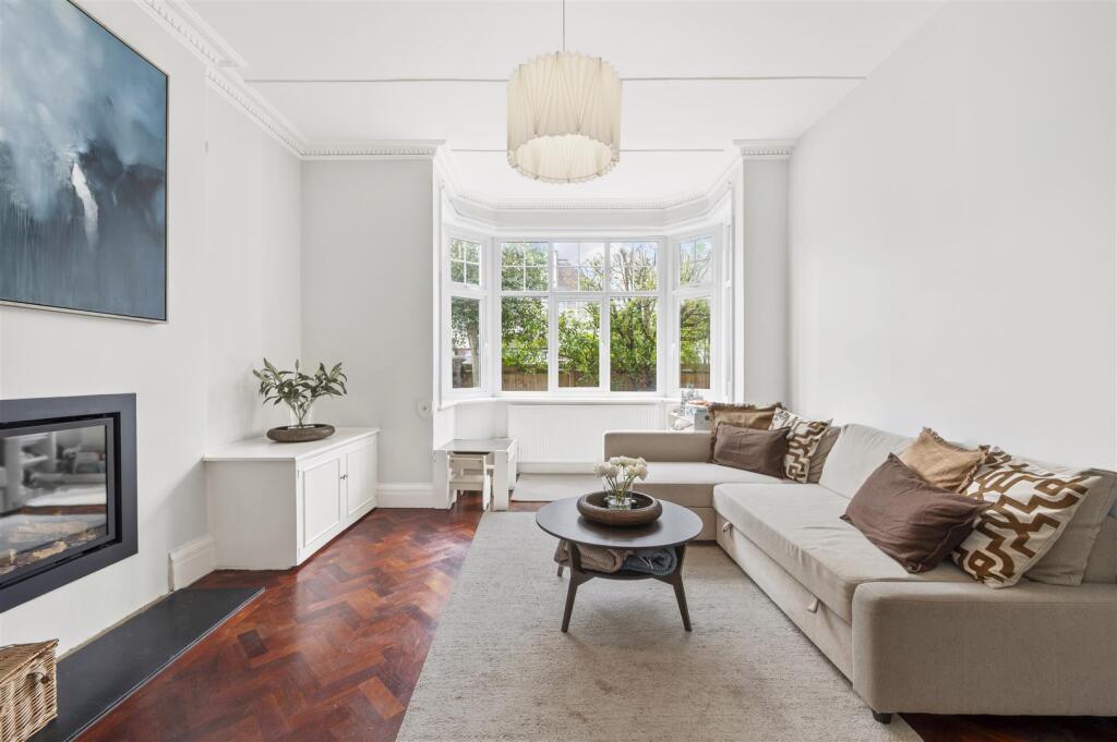 86a, Melbury Gardens,1.jpg