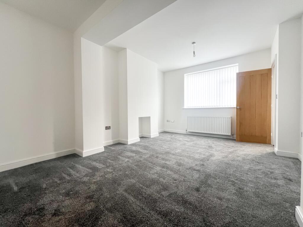 Dixon Street EweMove-11