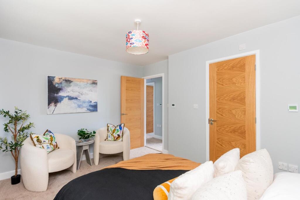 1B9CHY - Bedroom B.jpg