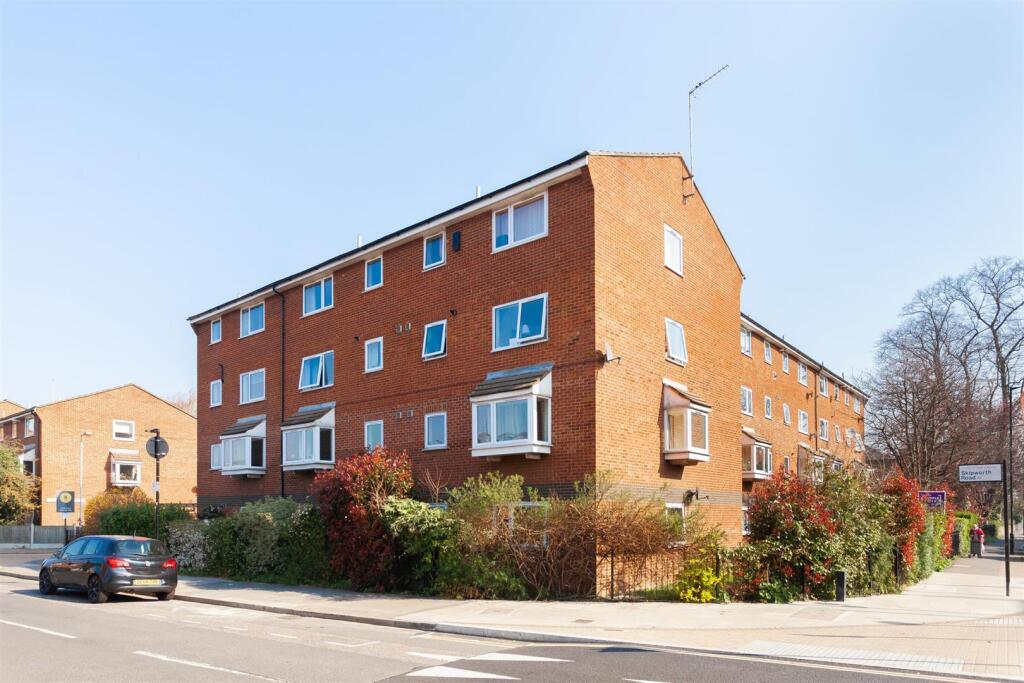 Regency Court