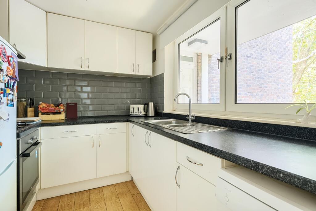 1340725-2-689dbe773a196