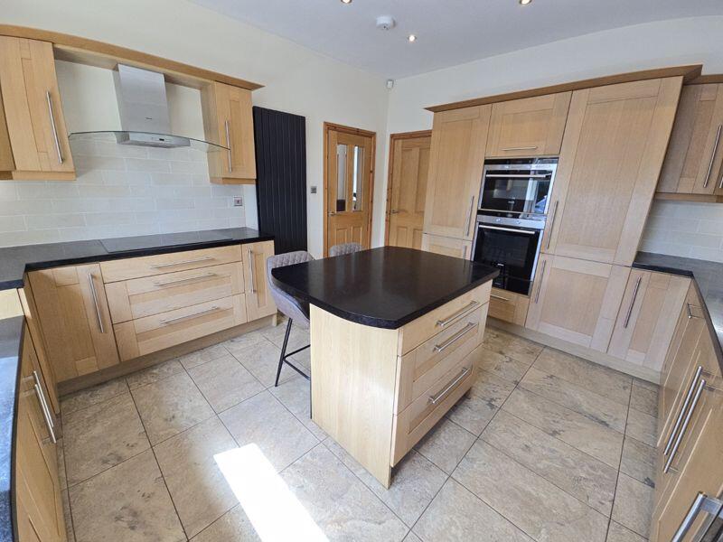 Kitchen Additional Image