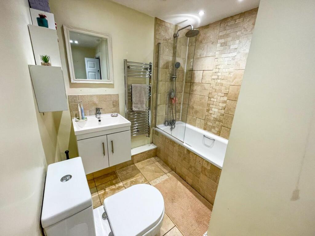 tlc_701a94af-0a36-4ba1-bb54-93ccb4926711_20bb0e0.j