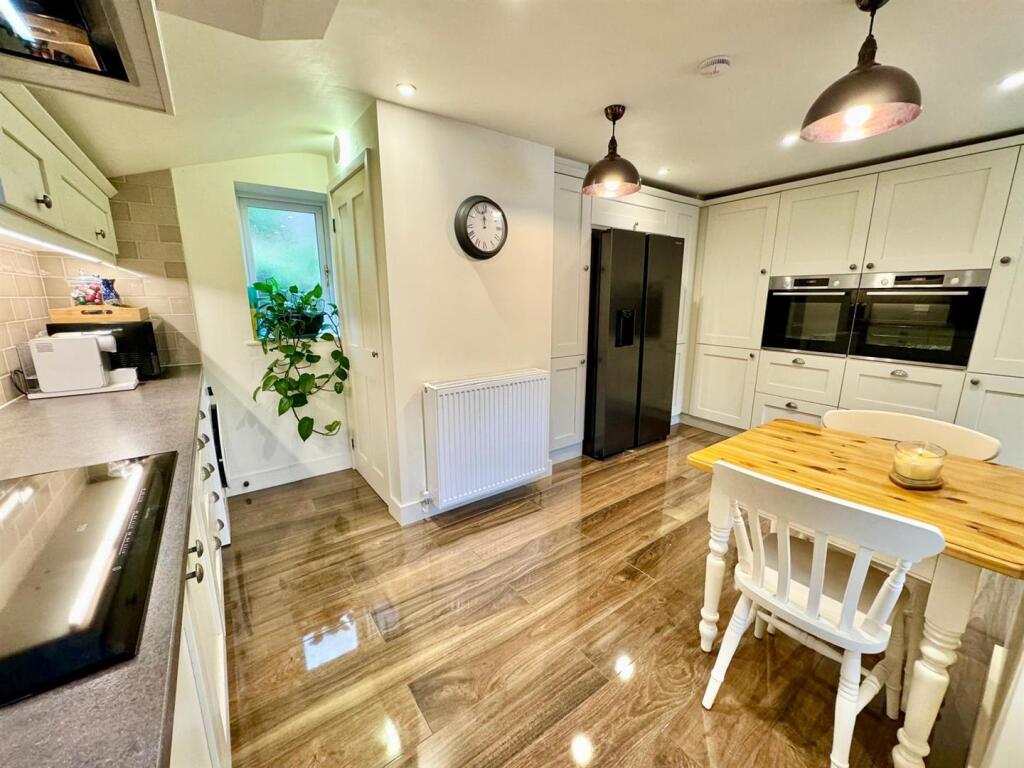 PHOTO-2024-08-22-21-40-53 (22).jpg