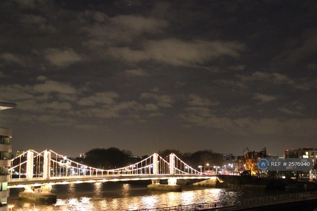 View From Home Kitchen And Lounge