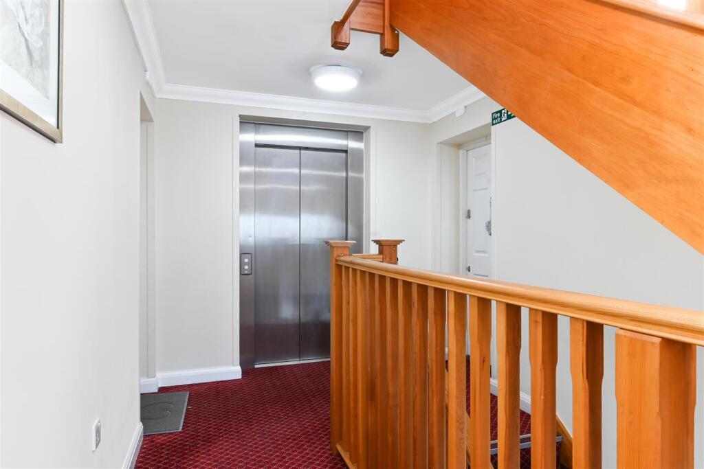 WINGFIELD COURT,19- (12).jpg