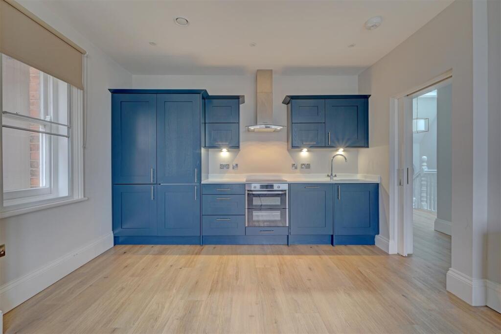 6b Queens Drive (12).jpg