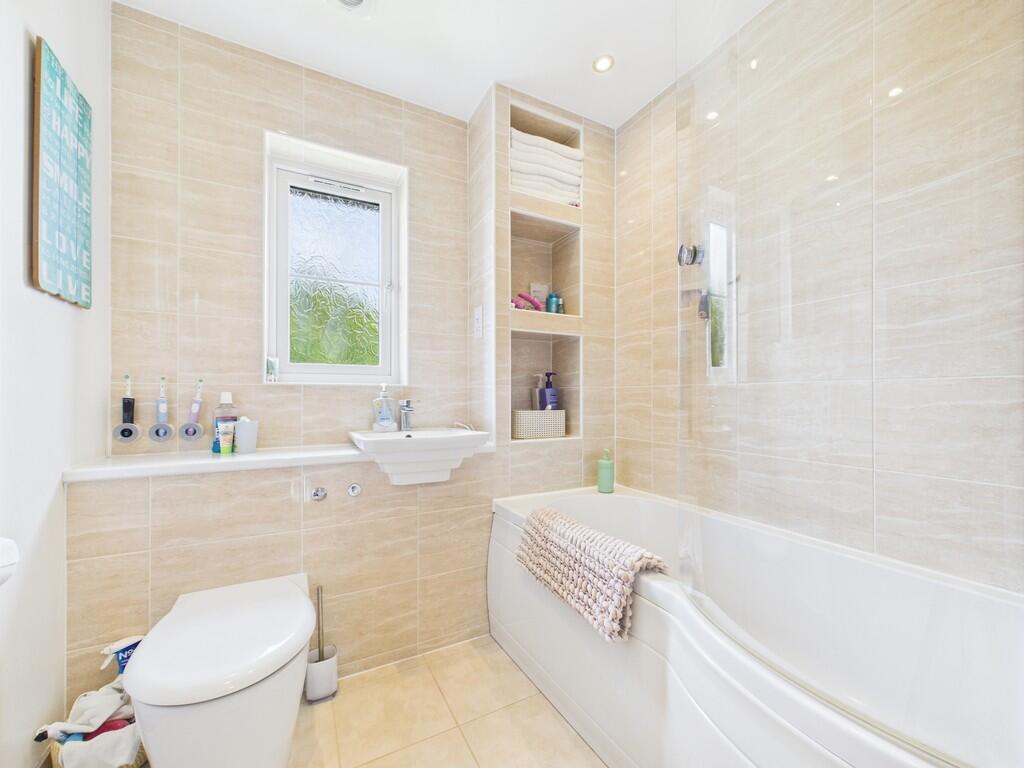 Main Bathroom