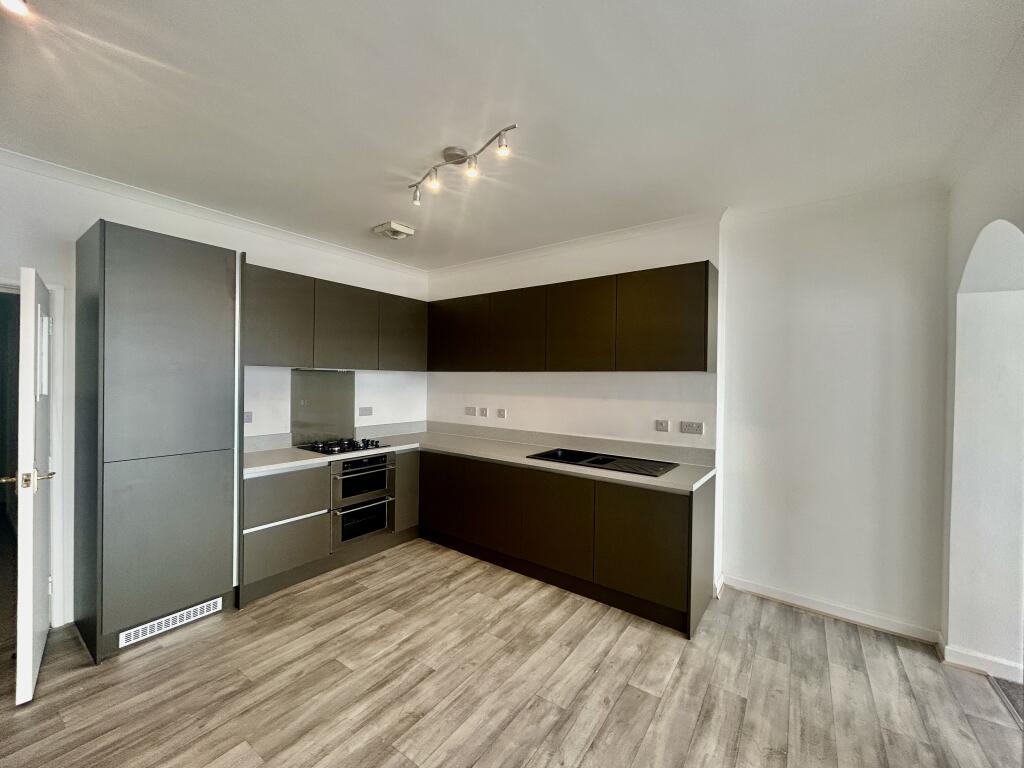 Kitchen:Dining Room.JPG