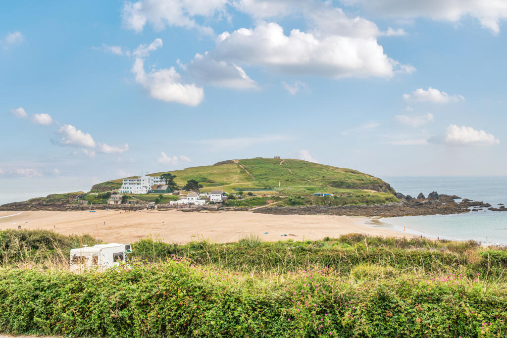 1332064-6-689a0c143e546