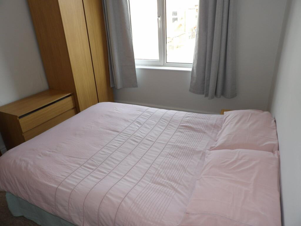 Photograph 11