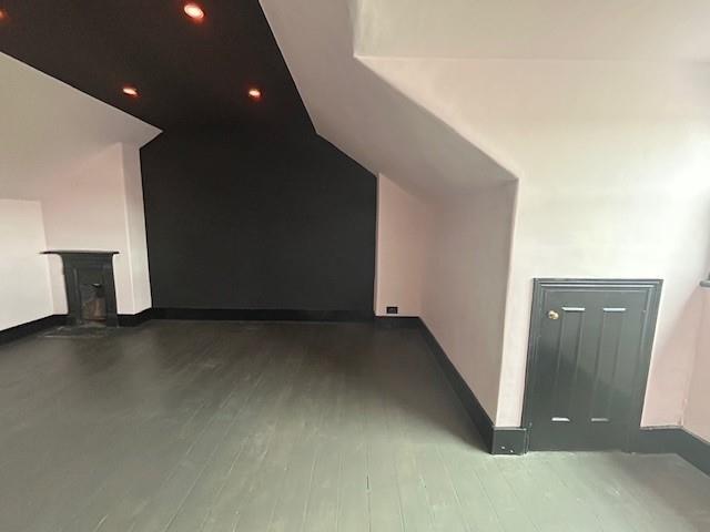 86a Alexandra Road bedroom 3.jpg