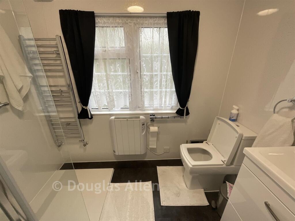 En-Suite Shower Room