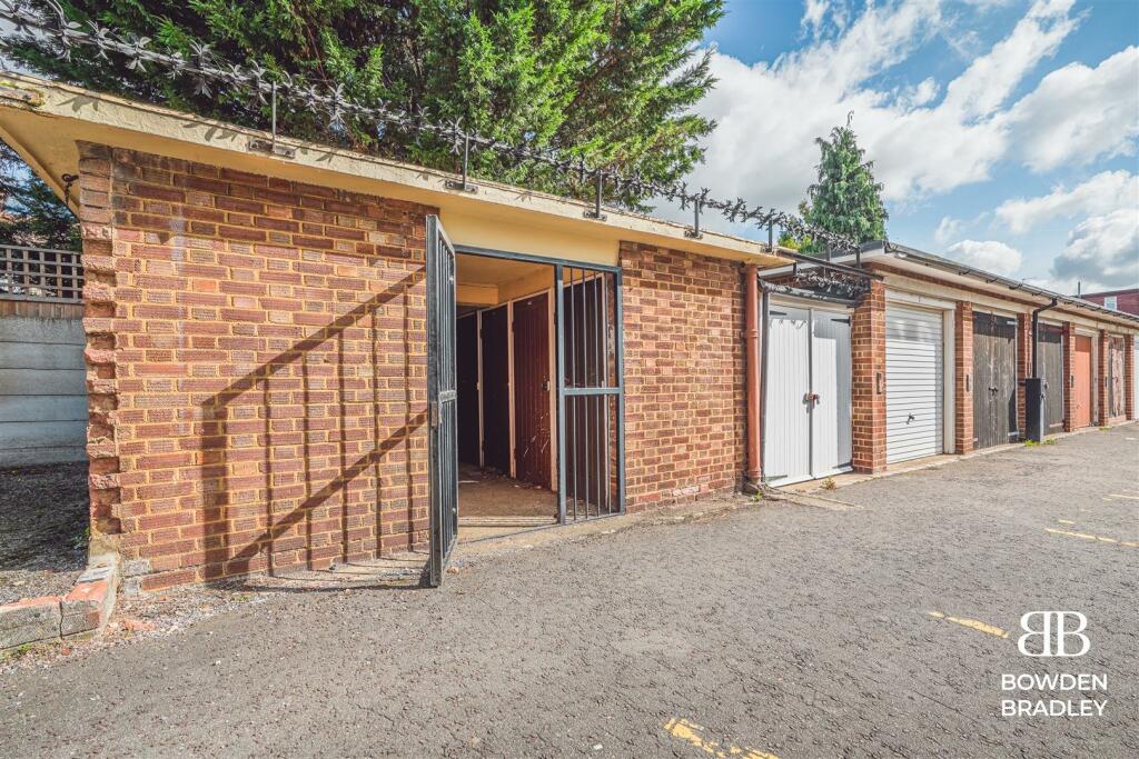 Storage Unit