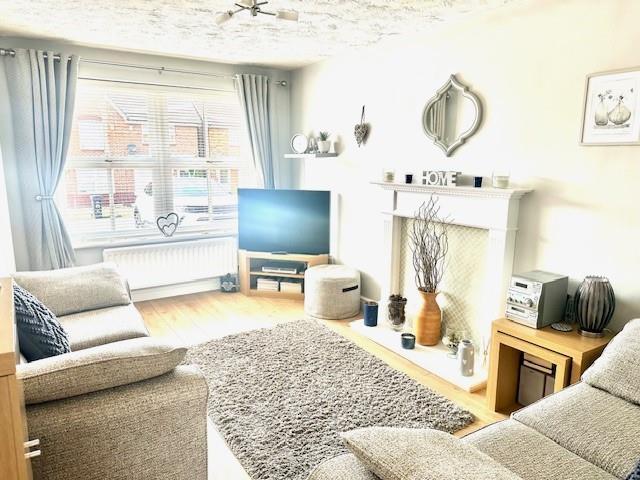 97D Badsey Lane Living.jpg