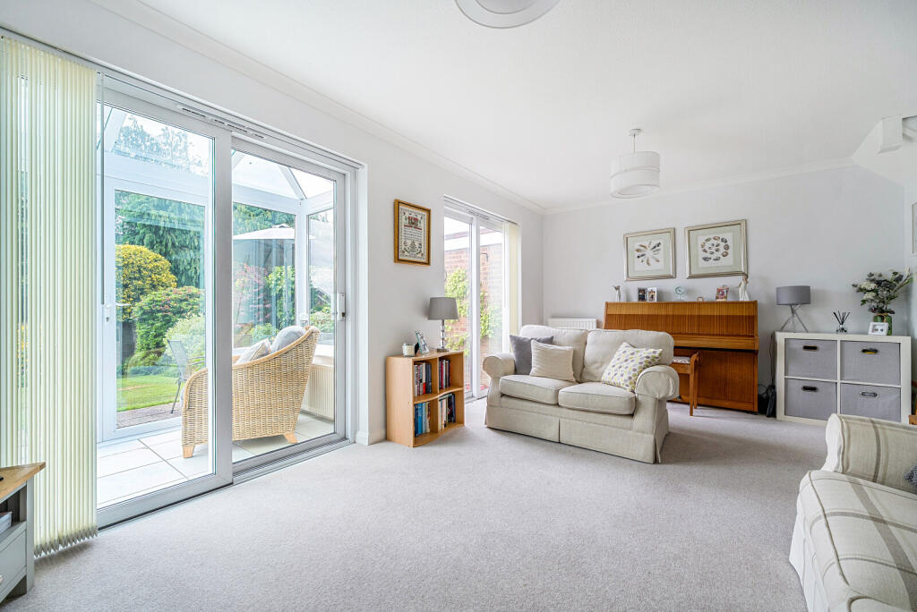 1310972-1-684fea0...