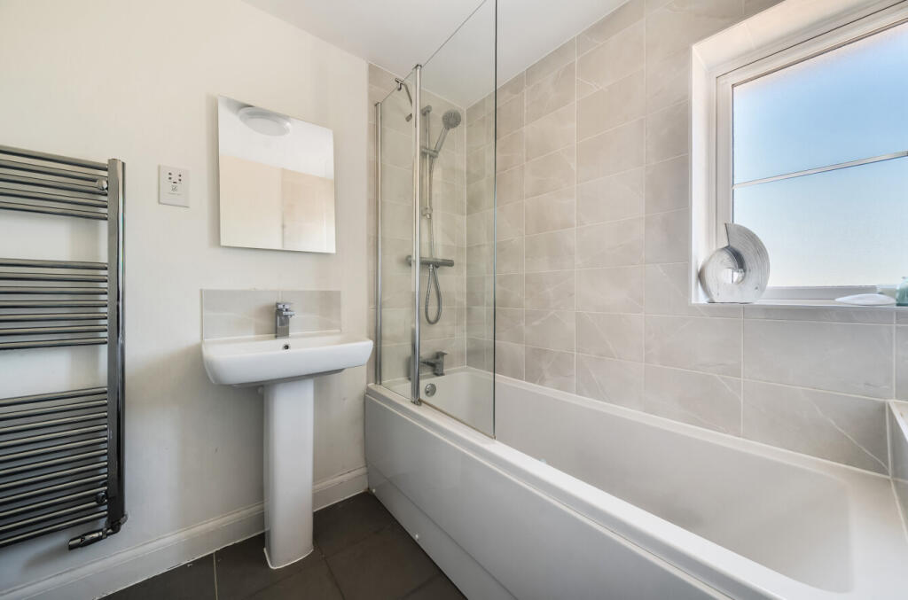 1321373-12-687132...