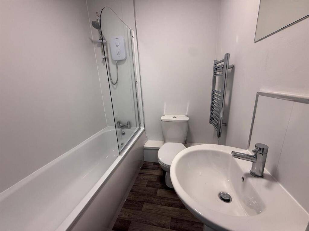 Bathroom.jpeg