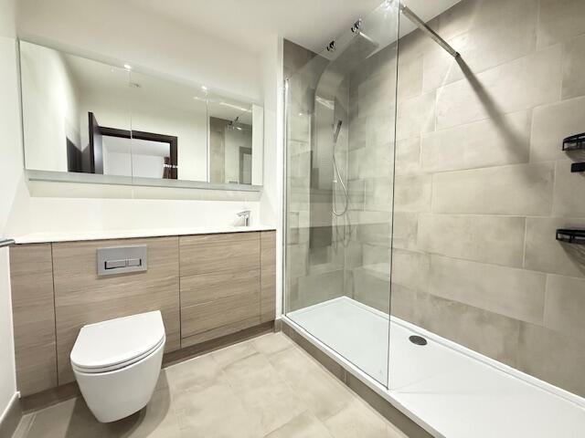 En-suite Bathroom