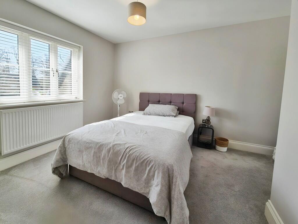 f928a09e-10000252...