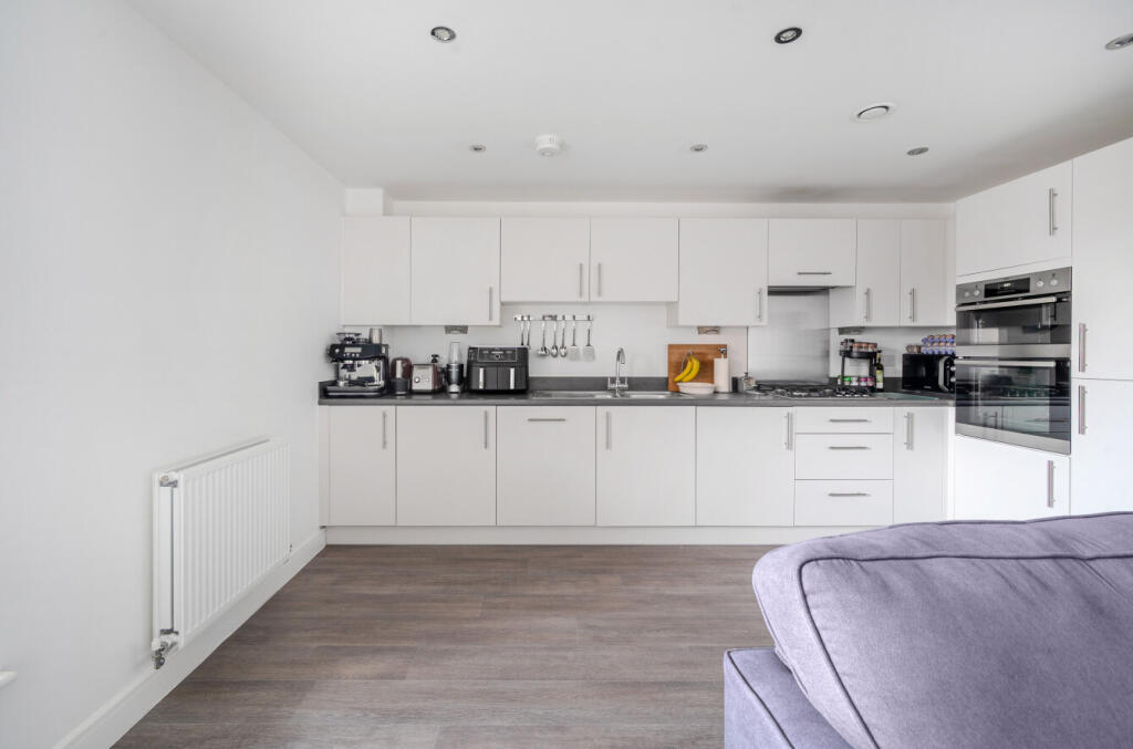 1311257-4-6875157...