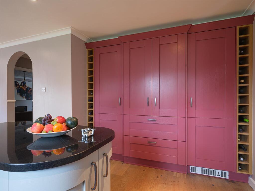 18 Chevral Close-39.jpg
