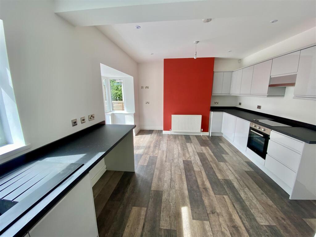 Bramleys Estate Agents - Kitson Hill Road - Mirfie