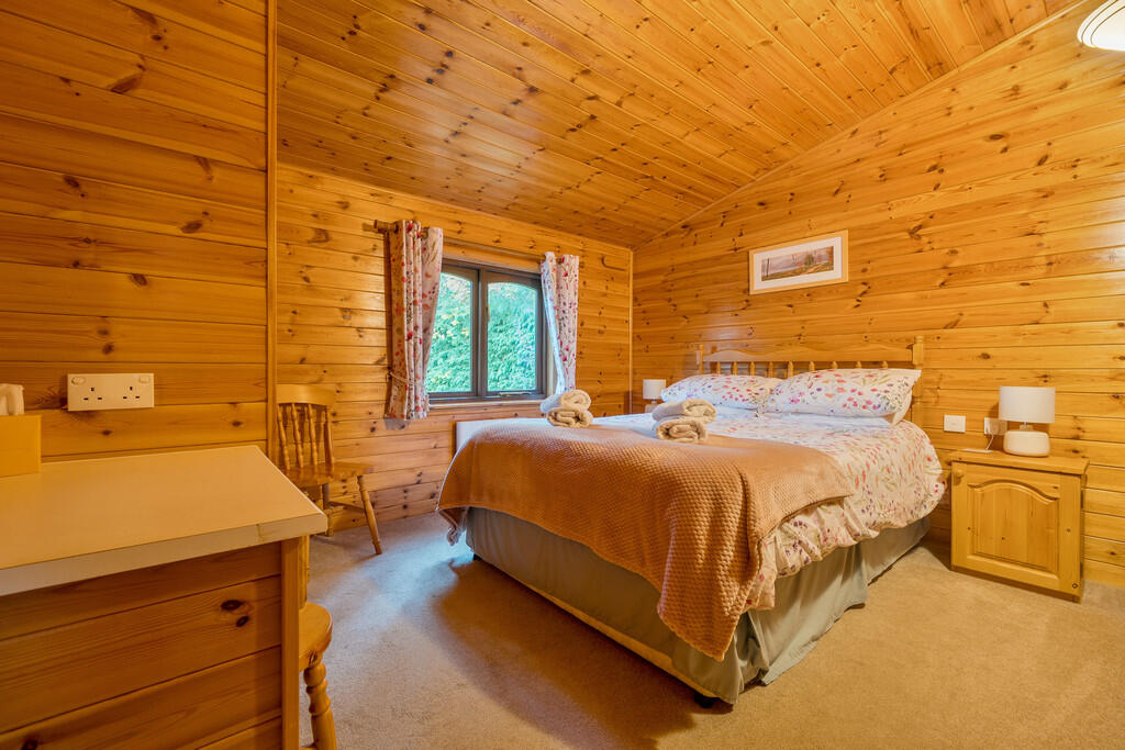 1374027-6-6908c69...