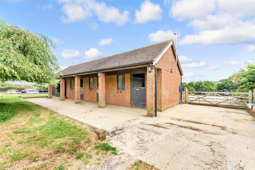 Workshop/Outbuildings