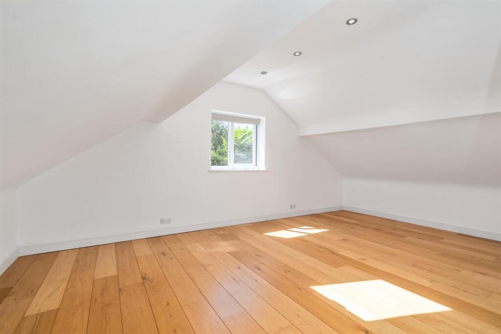 2220 Stratford Road_11.jpg
